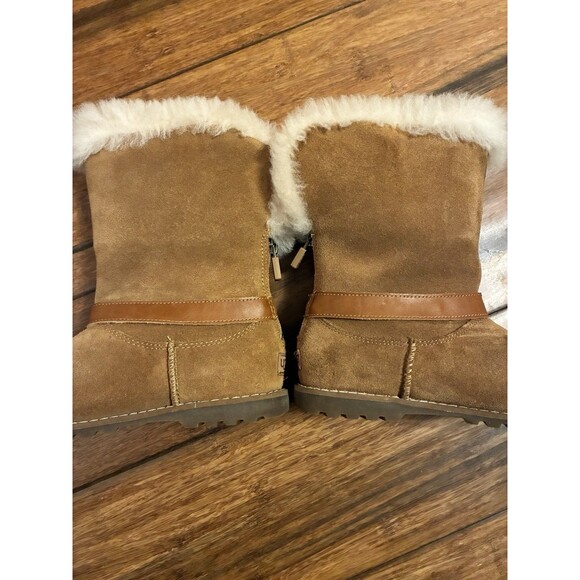 UGG Kids Nessa Chestnut Suede Boots Size 12 | Fully Lined - Picture 10 of 10